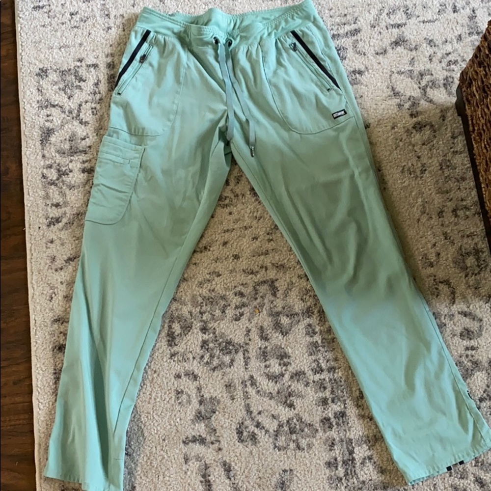 Greys Anatomy Scrub Set